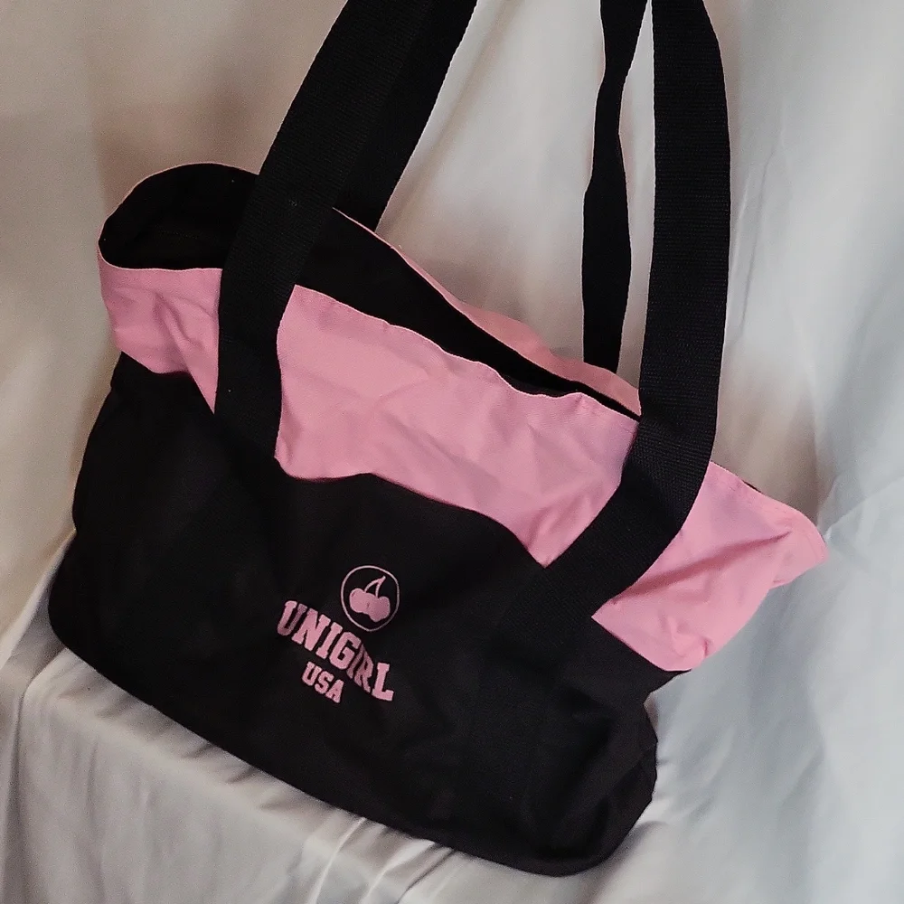 UNIGIRL USA Tote bag 2012 tote bag very good cond 11 x 13
